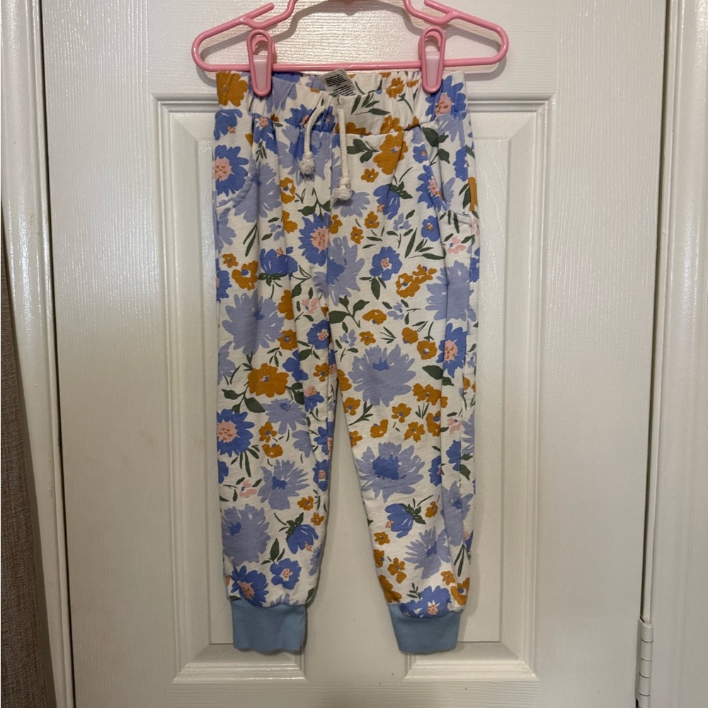 Honest Baby Organic Cotton Floral Hooded Zip Up Sweatshirt & Sweatpants Set - Picture 3 of 6